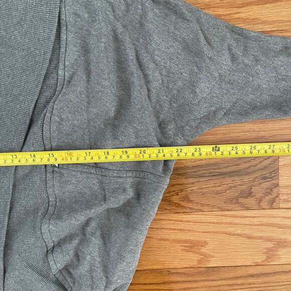 Aritzia Wilfred Diderot Cardigan Sweater XS Gray Cocoon Minimalist Layering - Picture 7 of 8